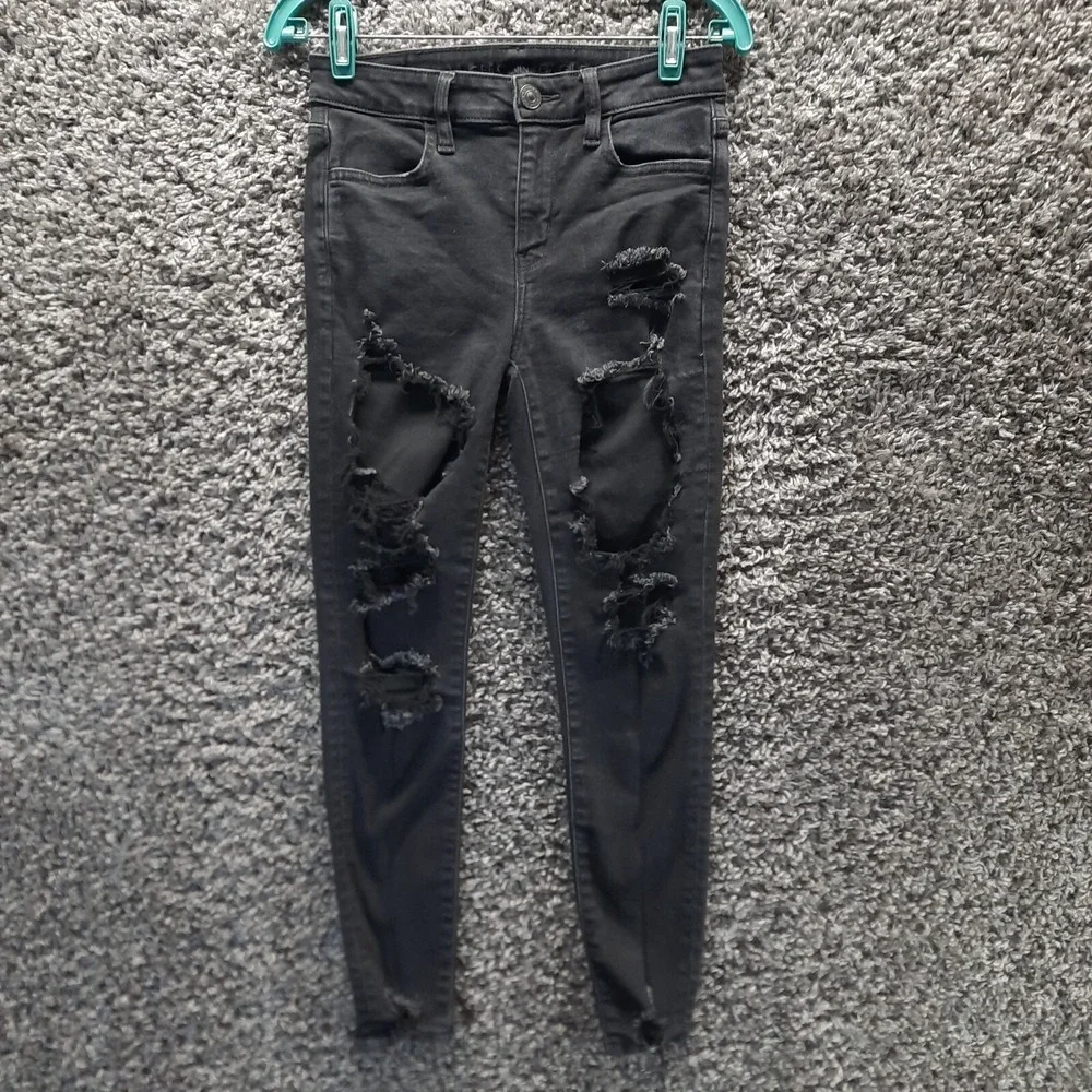 American Eagle Jeans Women 2 Short Black Jegging Next Level Stretch Destroy Pant